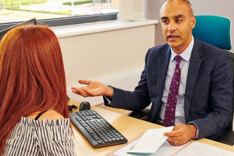 Dr Raj Mathur in consultation with a potential egg donor at Egg Donors UK